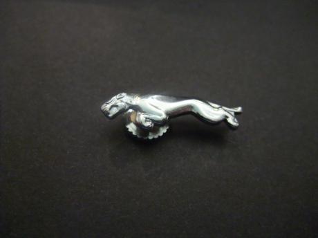 Jaguar zilverkleurig logo